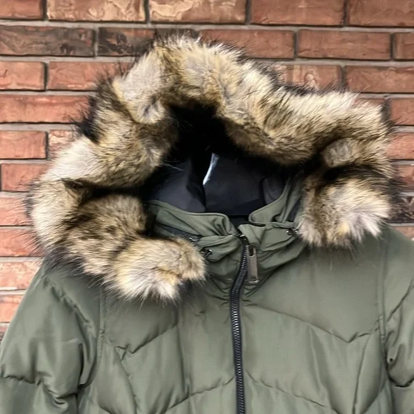 NWT size small Eddie Bauer Sun Valley Arctic Down Parka - Picture 2 of 10